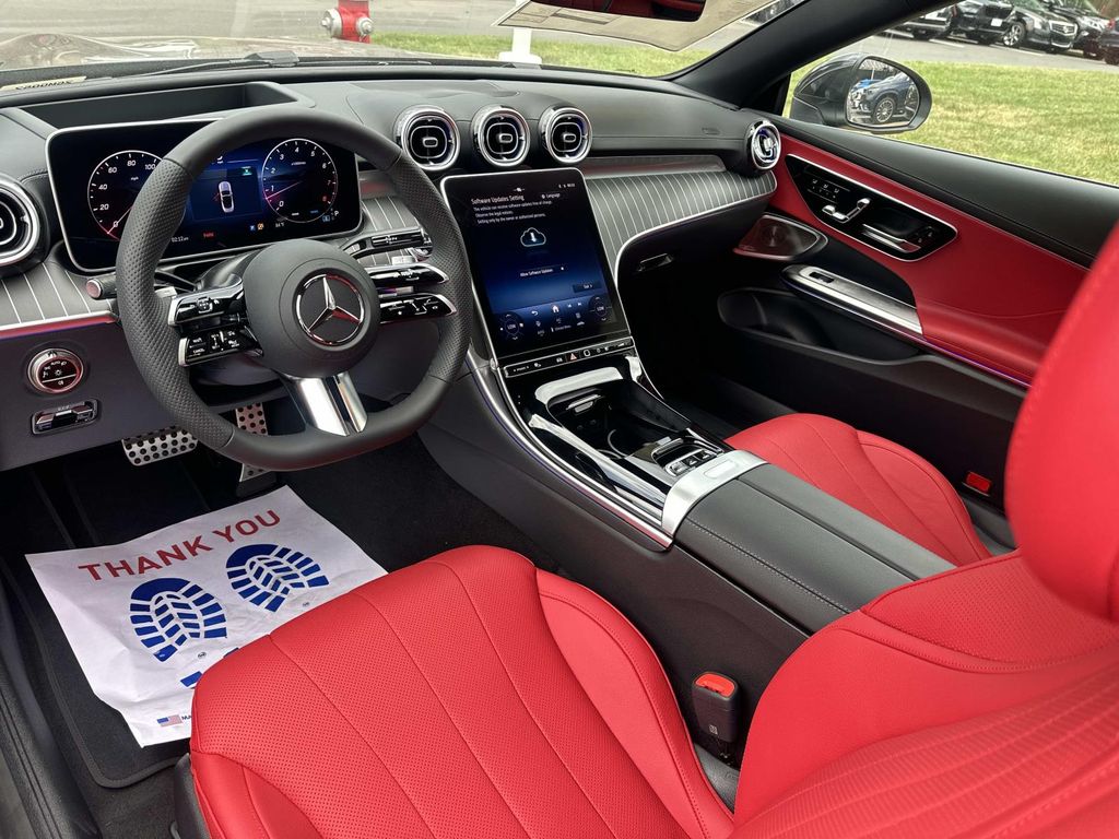 Thumbnail: 2026 Mercedes-Benz CLE - 8