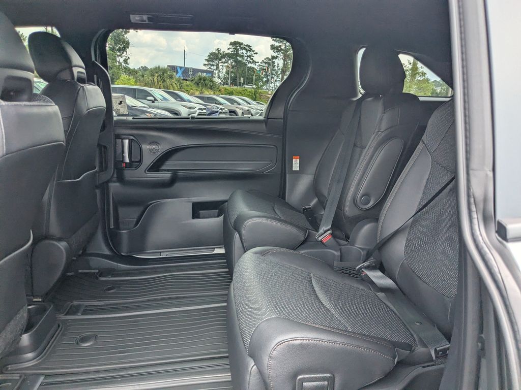 New 2026 Toyota Sienna Van
