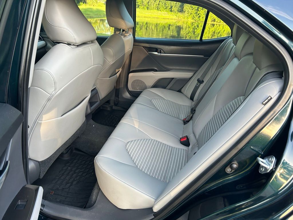 2021 Toyota Camry SE 13