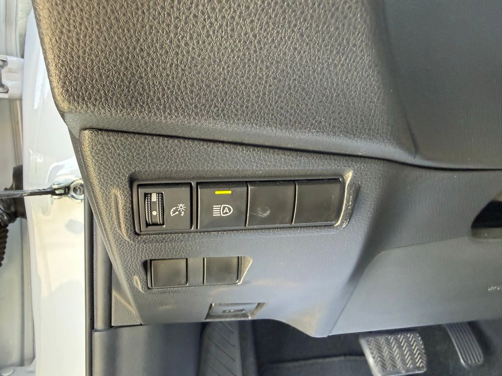 Thumbnail: 2023 Toyota Corolla Cross - 12