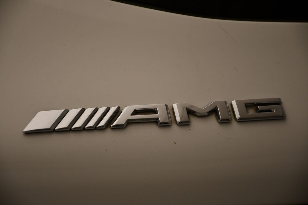 Thumbnail: 2022 Mercedes-Benz GLC - 11