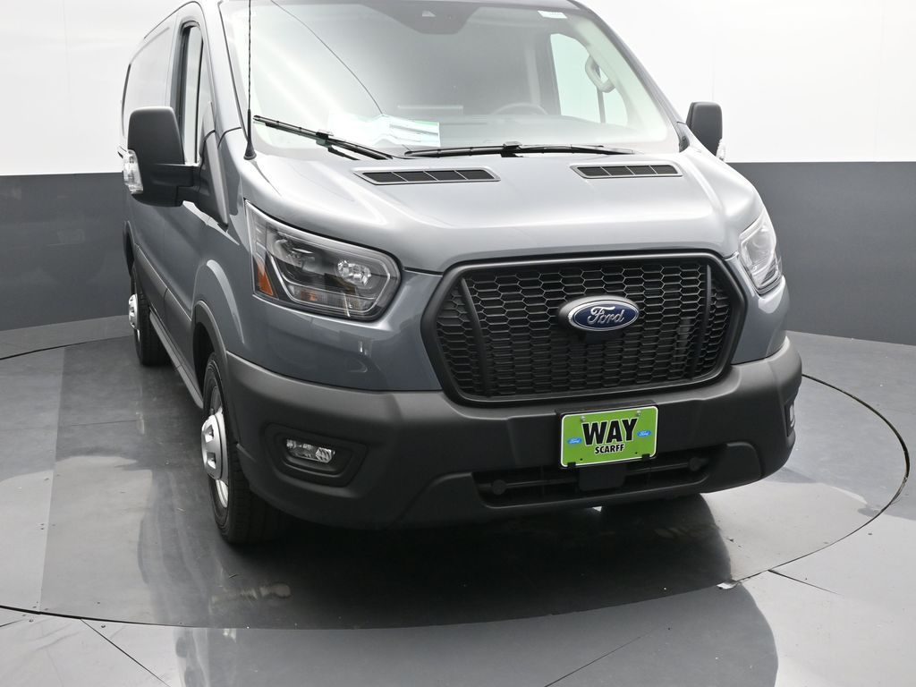2025 Ford Transit 250