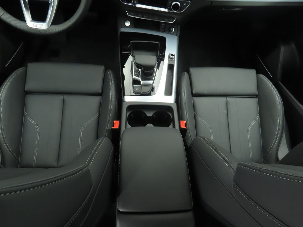 2025 Audi Q5  18