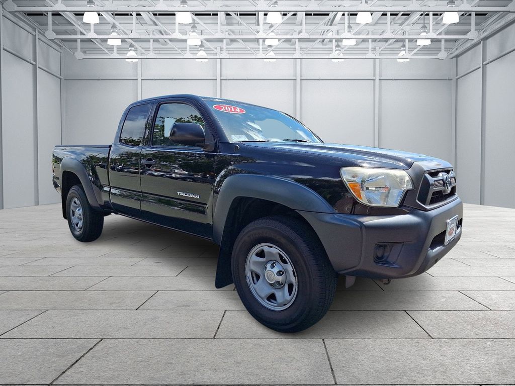 Thumbnail: 2014 Toyota Tacoma - 3