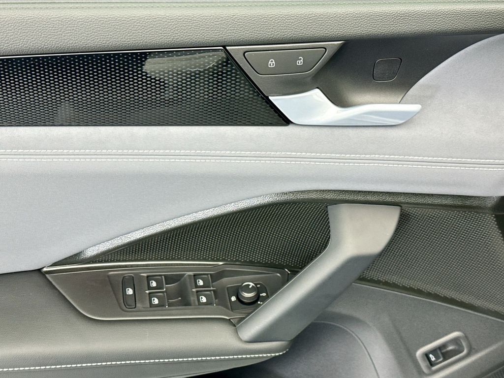 Thumbnail: 2026 Volkswagen Tiguan - 21