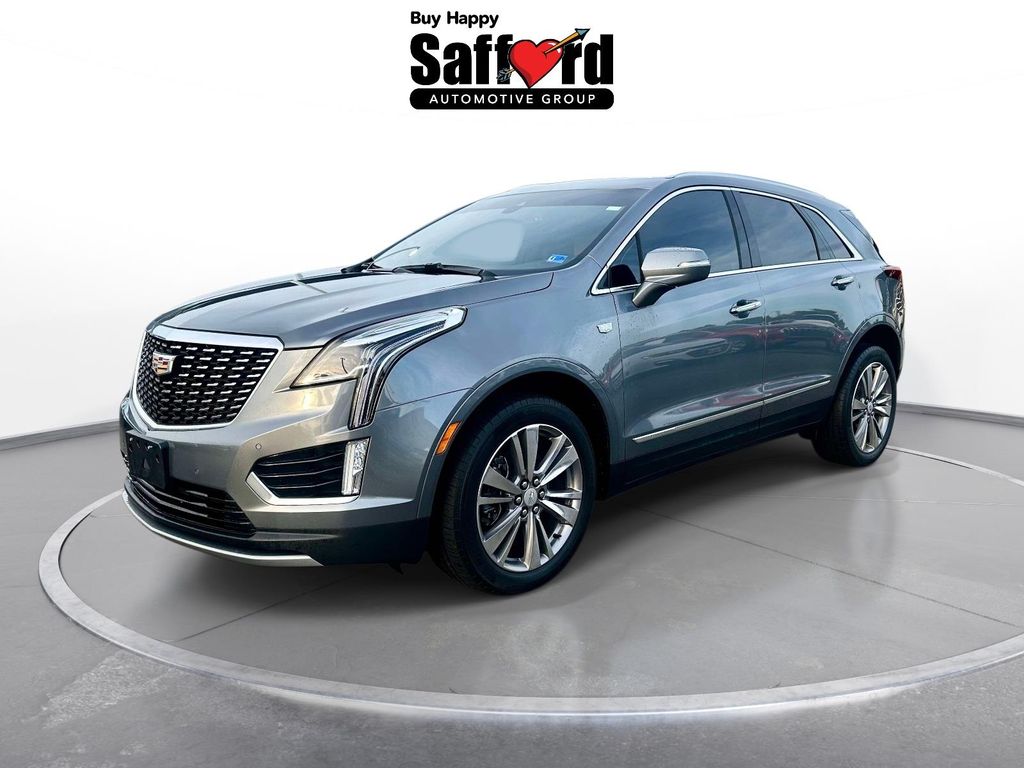 2022 Cadillac XT5 Premium Luxury