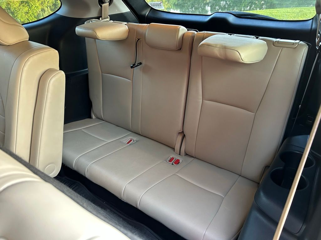 2021 Toyota Highlander XLE 13