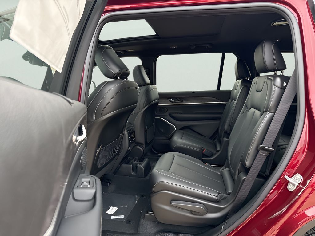 2025 Jeep Grand Cherokee L