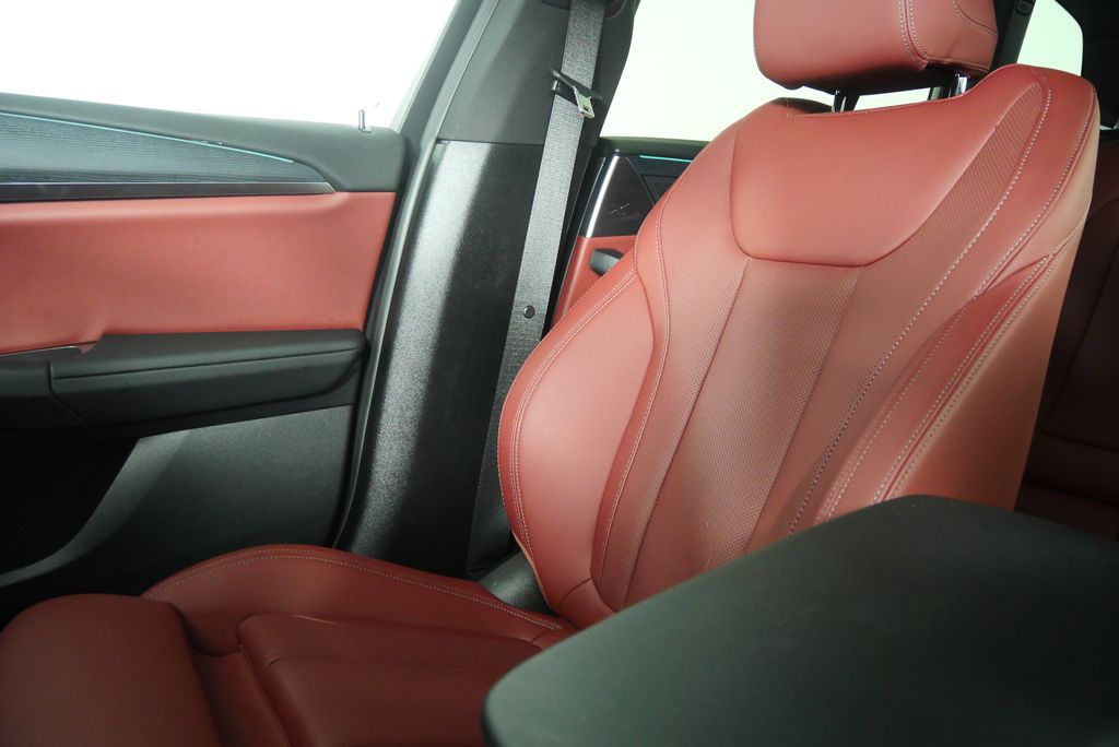 Thumbnail: 2024 BMW X3 - 28