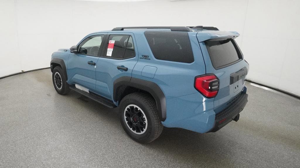 Thumbnail: 2025 Toyota 4Runner - 6