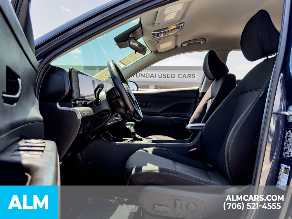 Certified Used 2024 Blue Hyundai SEL image 9