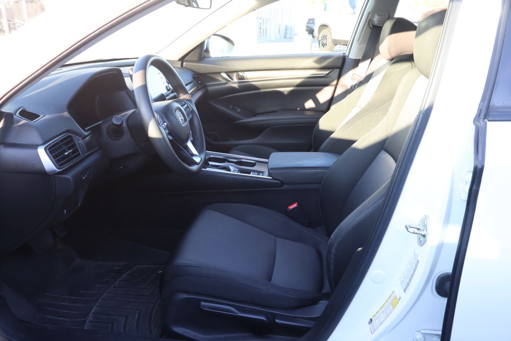 Thumbnail: 2019 Honda Accord - 13