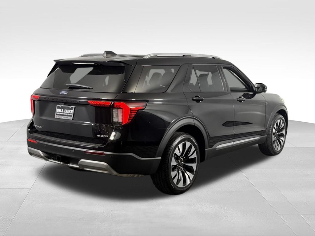 Used 2025 Black Metallic Ford Platinum image 5