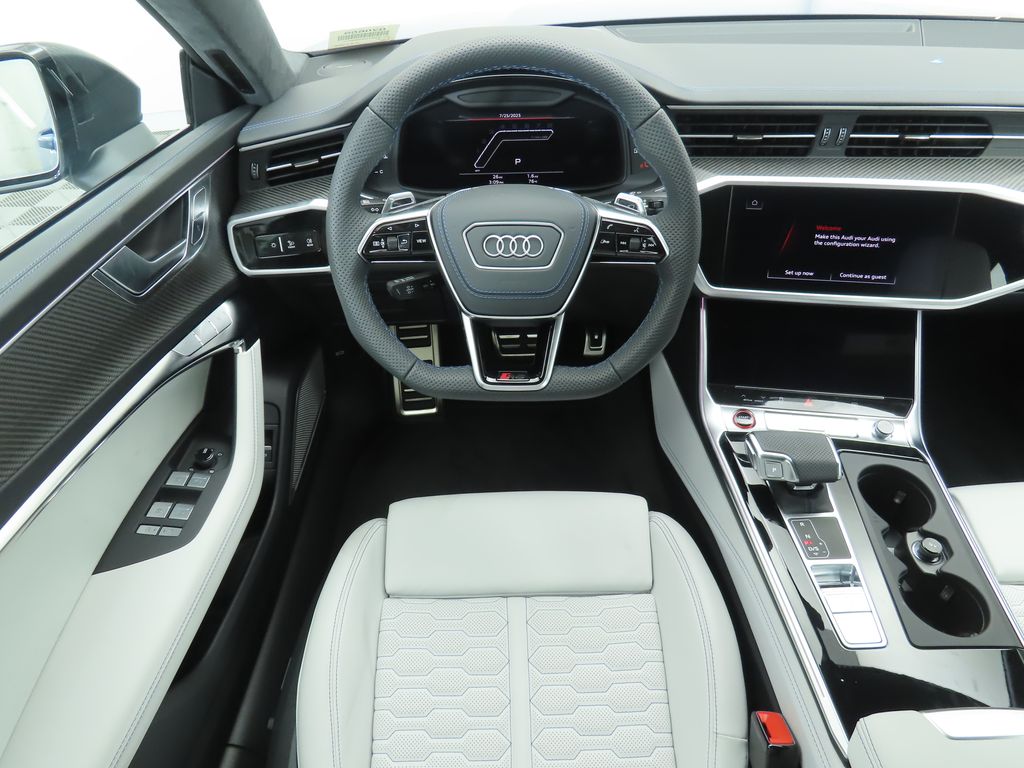 Thumbnail: 2025 Audi RS 7 - 10
