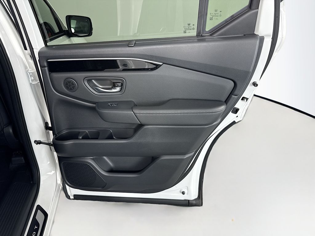 Thumbnail: 2026 Honda Pilot - 29