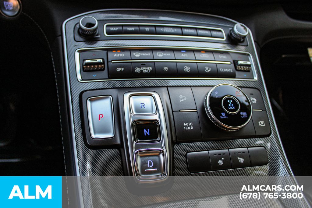 Used 2023 Silver Hyundai SEL Premium image 38