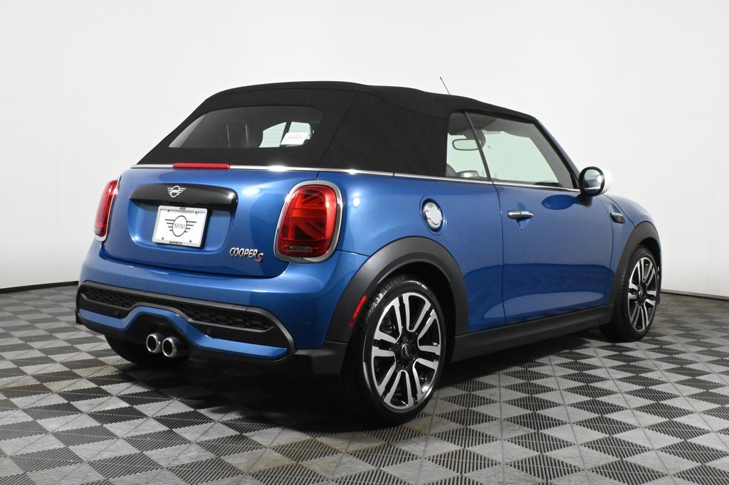 2024 MINI Cooper S 8