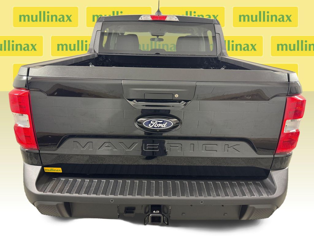 New 2026 Black Ford XLT image 17