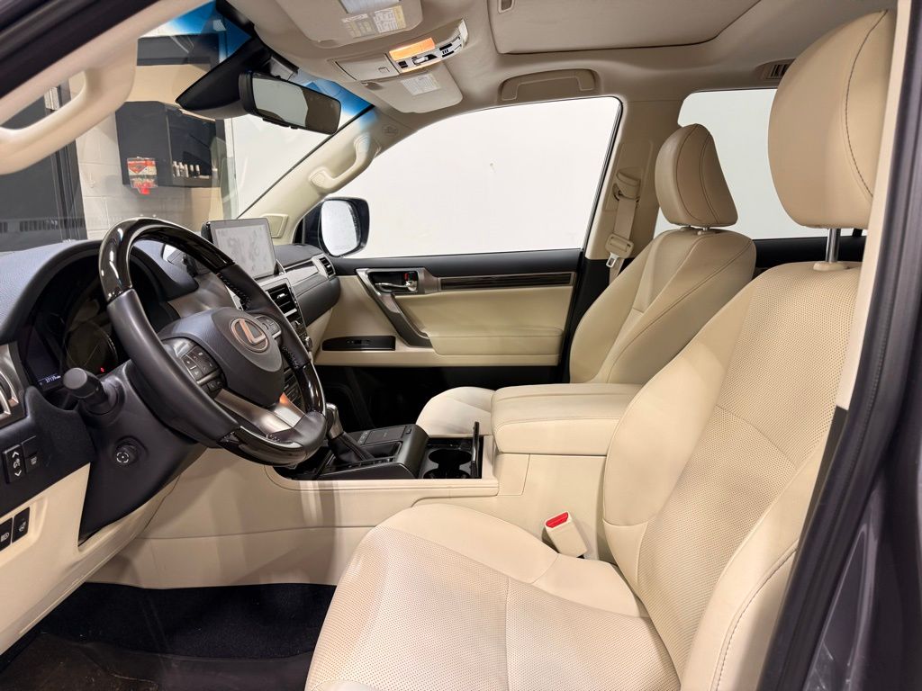 2023 Lexus GX 460 9