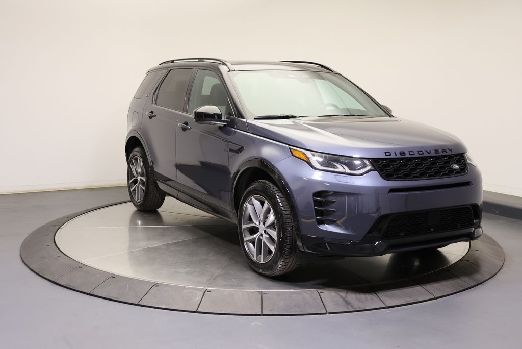 Thumbnail: 2026 Land Rover Discovery Sport - 7