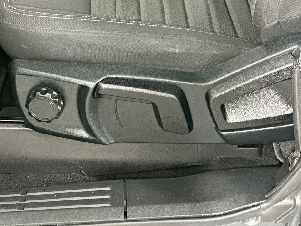 Used 2021 Gray Ford XL image 22