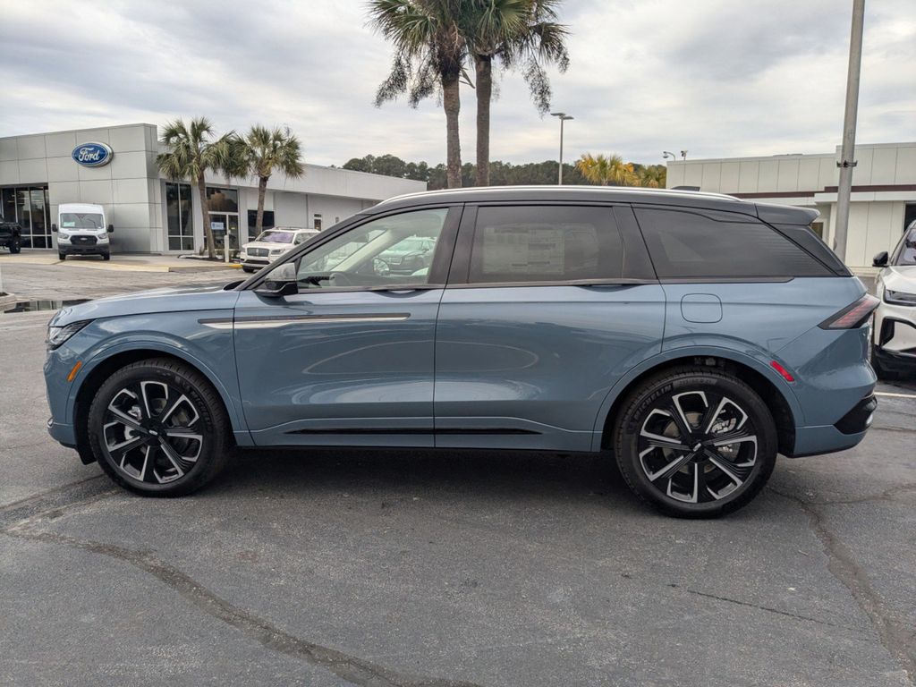 2025 Lincoln Nautilus Hybrid Reserve