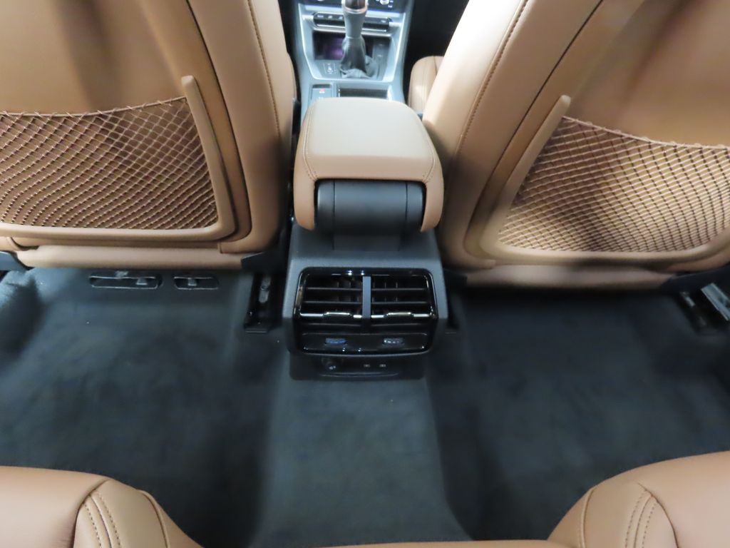 Thumbnail: 2025 Audi Q3 - 26