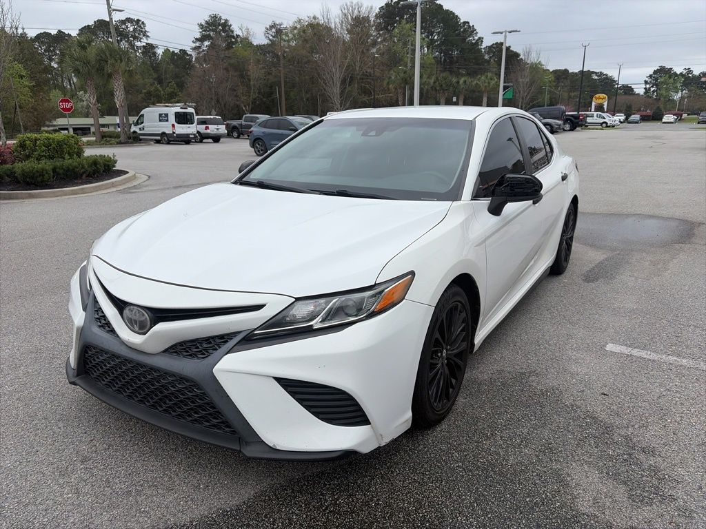 2018 Toyota Camry SE