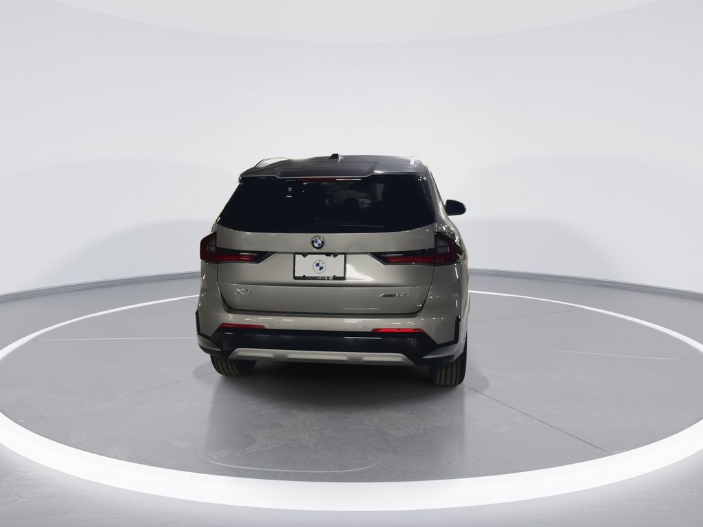Thumbnail: 2026 BMW X1 - 7