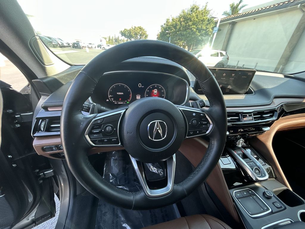Thumbnail: 2023 Acura MDX - 14