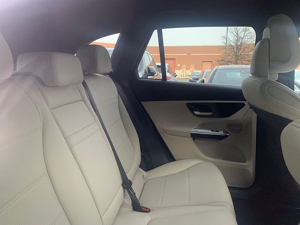 Thumbnail: 2026 Mercedes-Benz GLC - 5