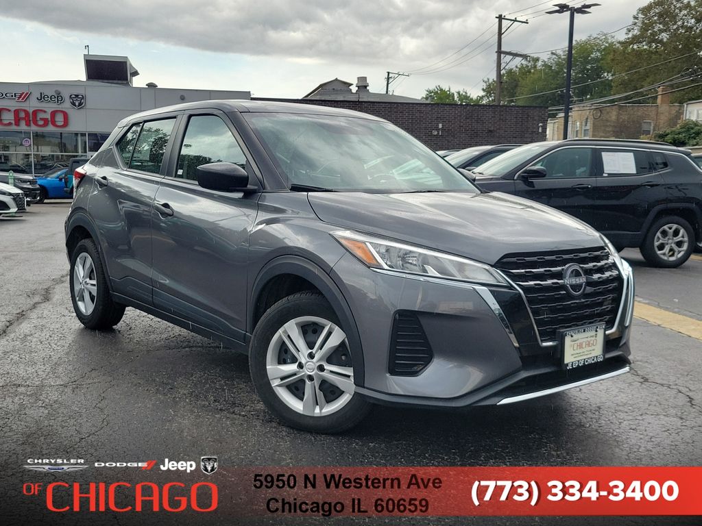 Gray (Gun Metallic) 2024 Nissan Kicks SUV / Crossover Front-Wheel Drive Continuously Variable Transmission
