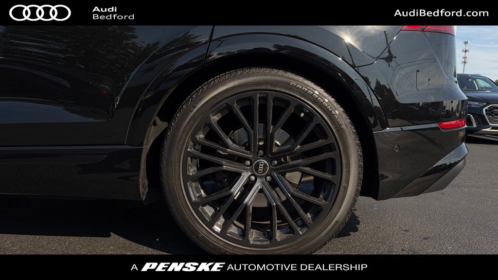 Thumbnail: 2025 Audi SQ8 - 11
