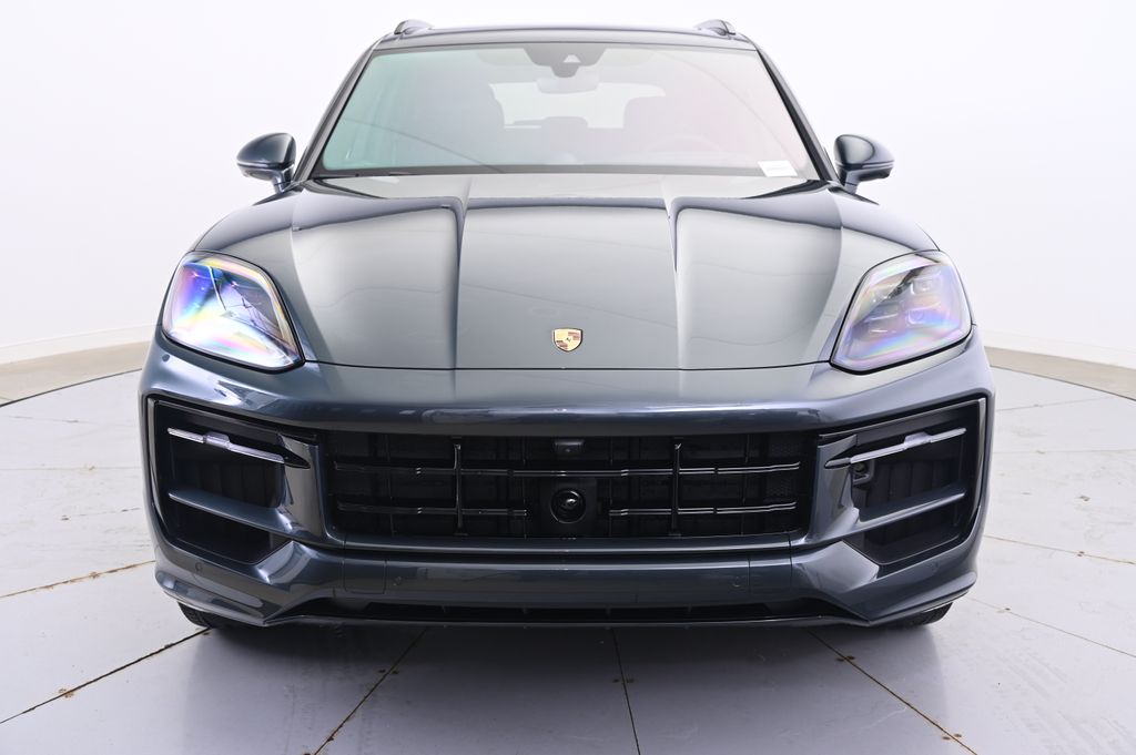 Thumbnail: 2025 Porsche Cayenne - 10