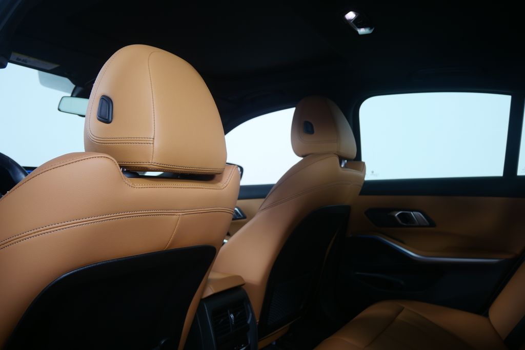 Thumbnail: 2023 BMW 3 Series - 17