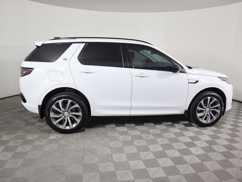 Thumbnail: 2025 Land Rover Discovery Sport - 4