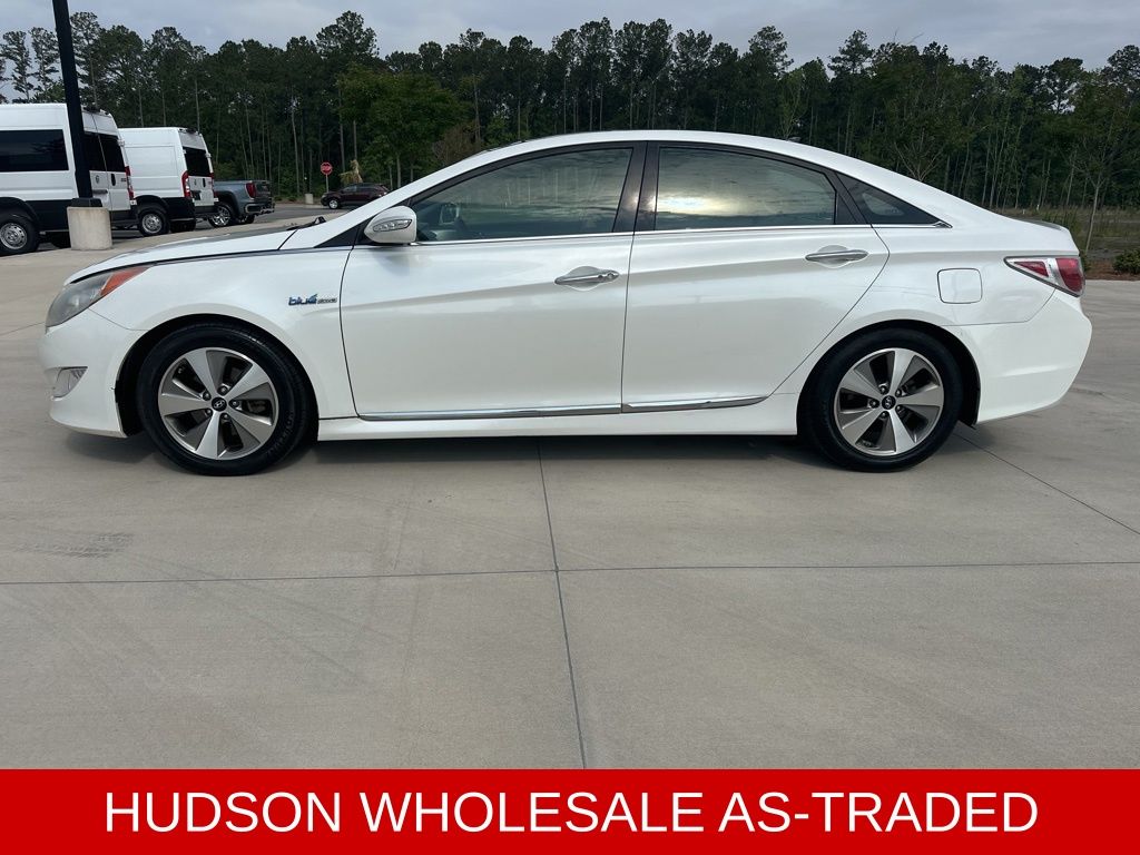 2012 Porcelain White Pearl Mica Hyundai Sonata Base FWD Sedan