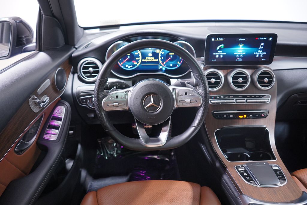 Thumbnail: 2022 Mercedes-Benz GLC - 10