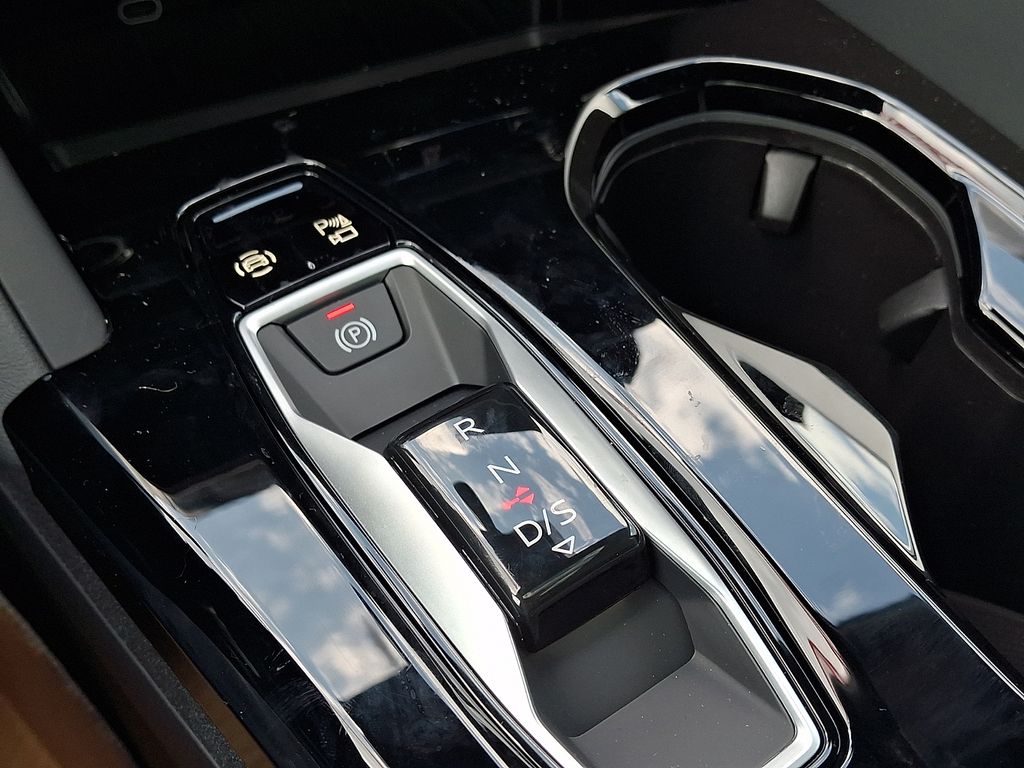 Thumbnail: 2026 Audi Q5 - 12