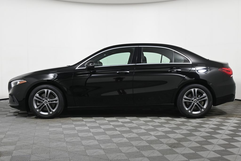 Thumbnail: 2020 Mercedes-Benz A-Class - 2