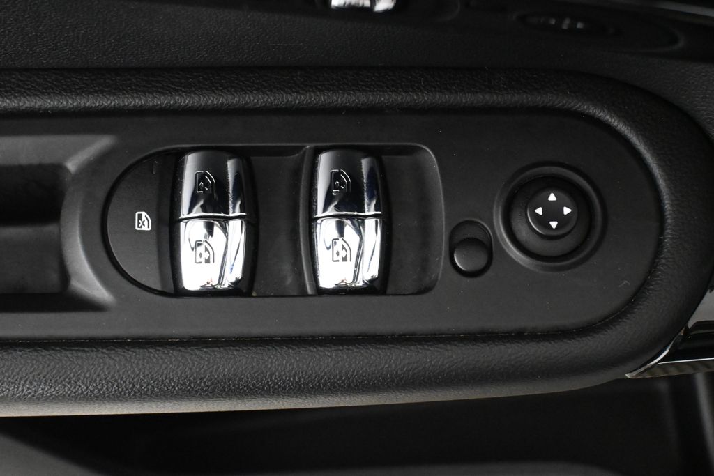 Thumbnail: 2022 MINI Cooper Countryman - 28