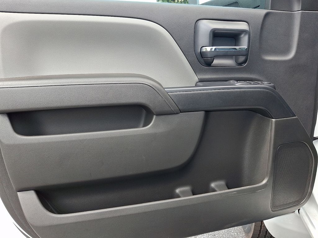 2023 Chevrolet Silverado 4500HD Work Truck - 7