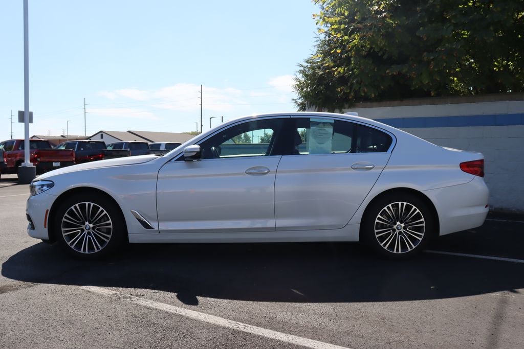 2018 BMW 5 Series 530i xDrive 2