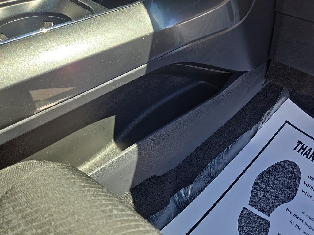 Used 2023 Gray Ford XLT image 53