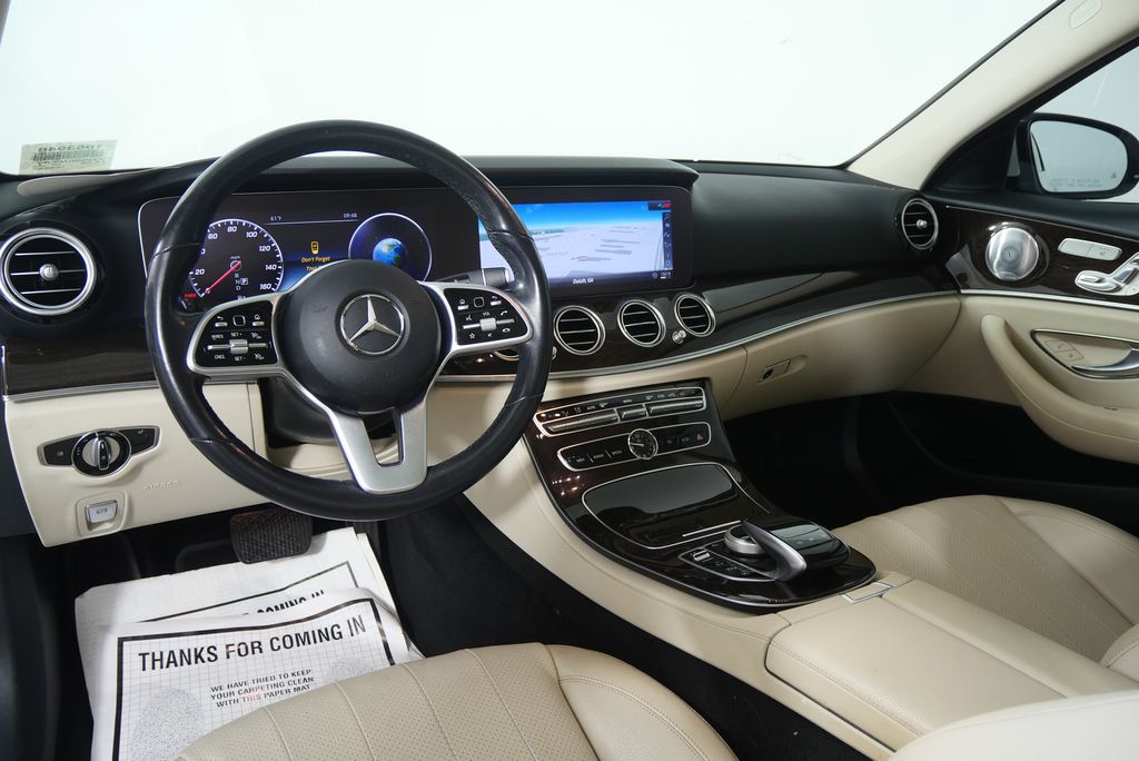 Thumbnail: 2020 Mercedes-Benz E-Class - 17