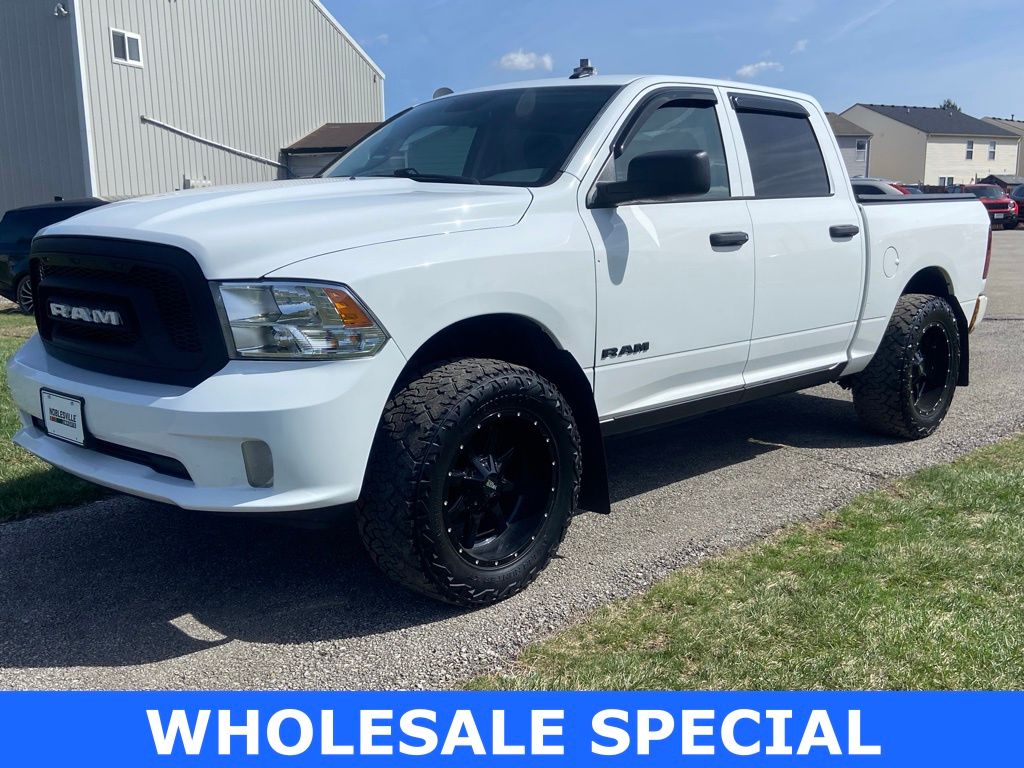2017 RAM 1500 Express Crew Cab 4WD