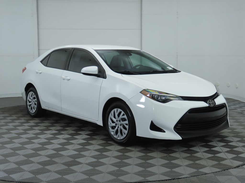 2019 Toyota Corolla LE 3