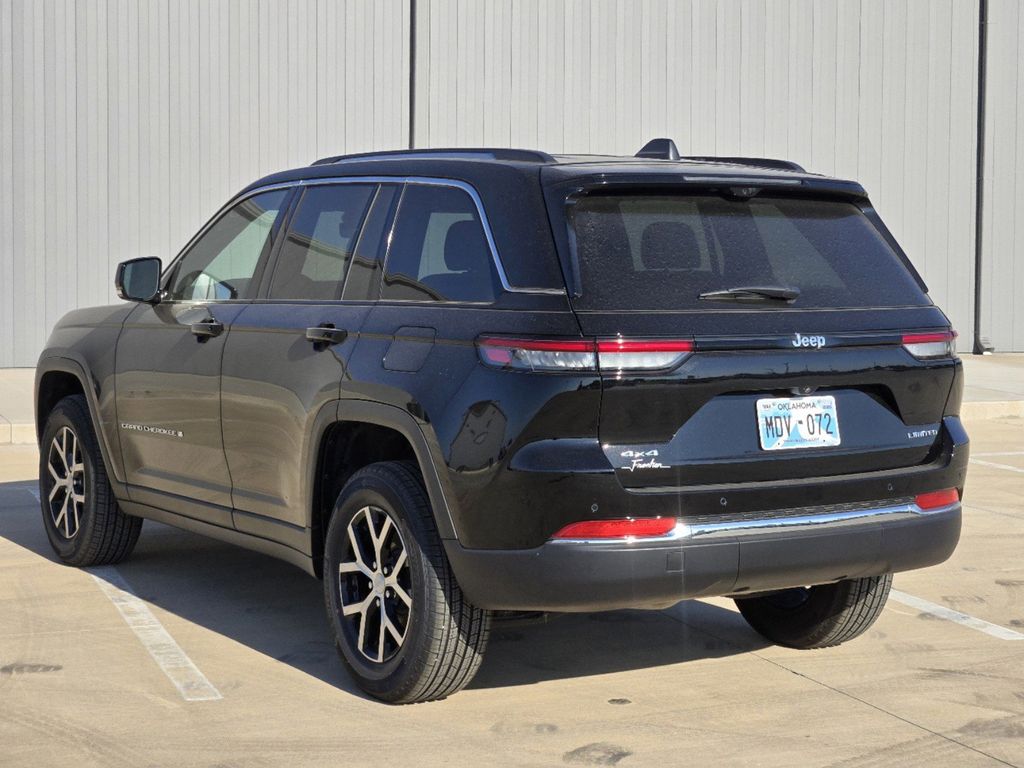 2024 Jeep Grand Cherokee Limited 3