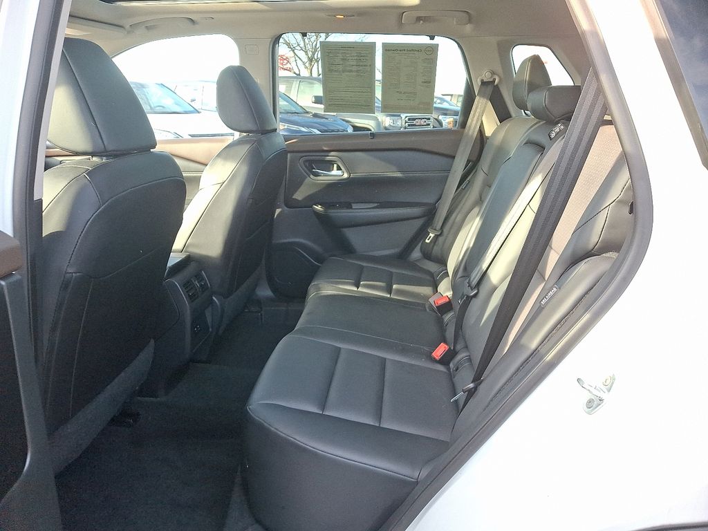 Thumbnail: 2023 Nissan Rogue - 10