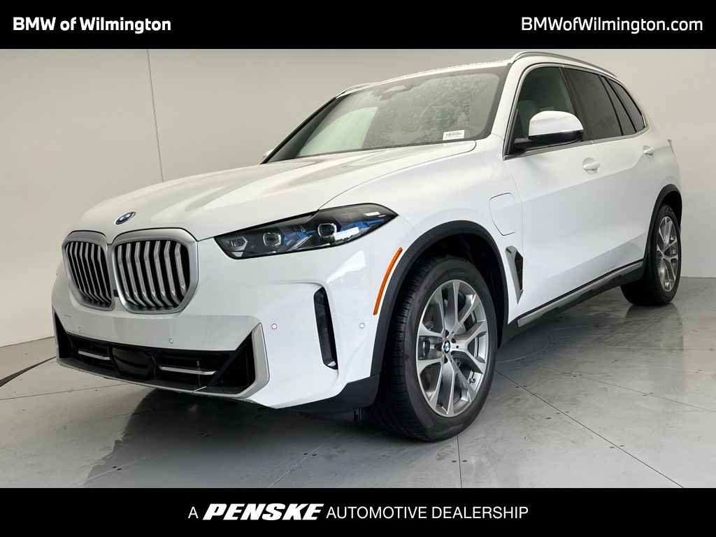 Thumbnail: 2026 BMW X5 - 1